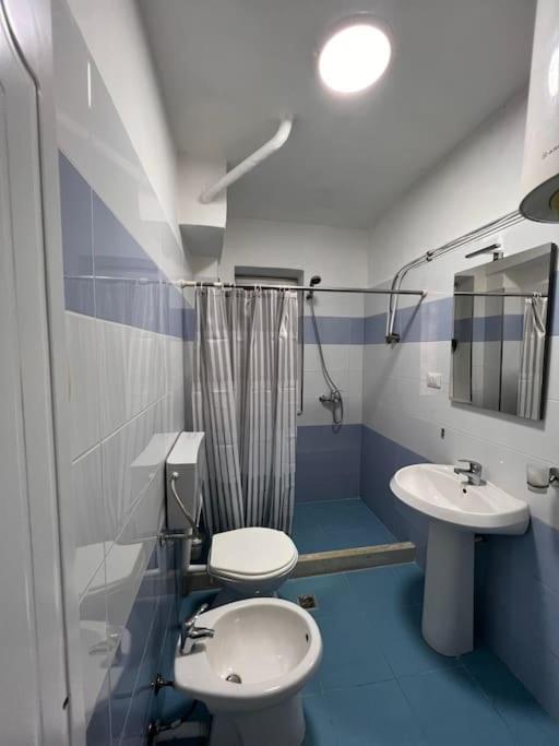 Centre Apartment In Shkodër Esterno foto