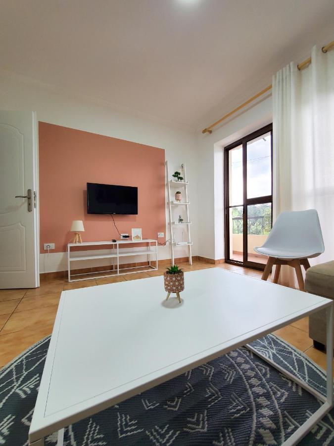 Centre Apartment In Shkodër Esterno foto